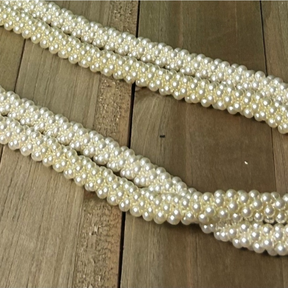 Long Rope Pearl Necklace